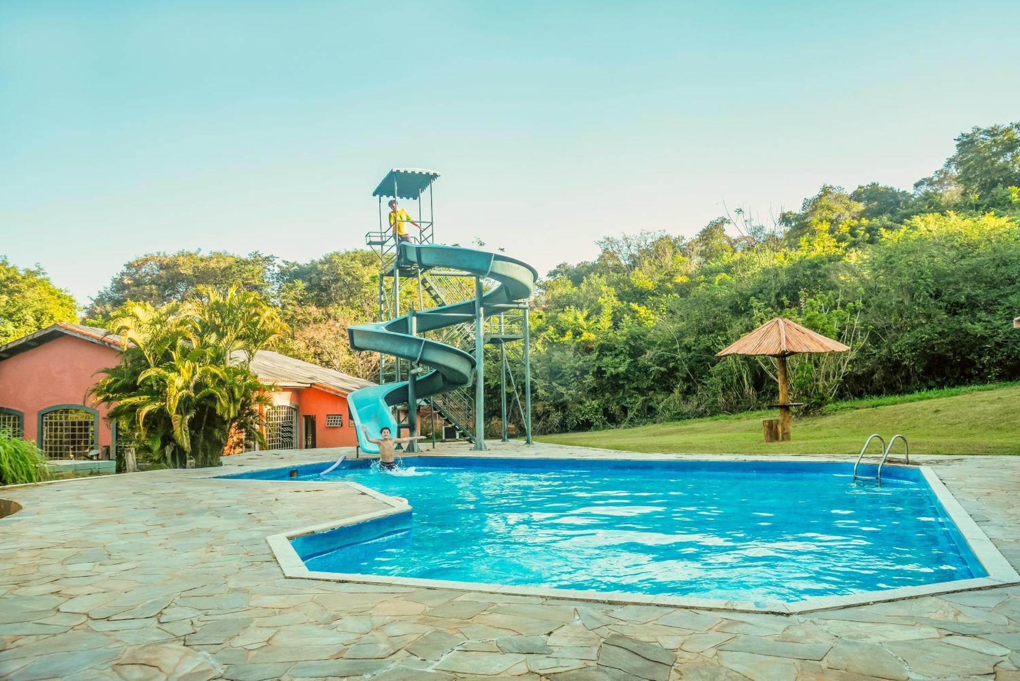 Hotel Fazenda Reviver อาราโซยาบา ดา แซร์ฮา ภายนอก รูปภาพ